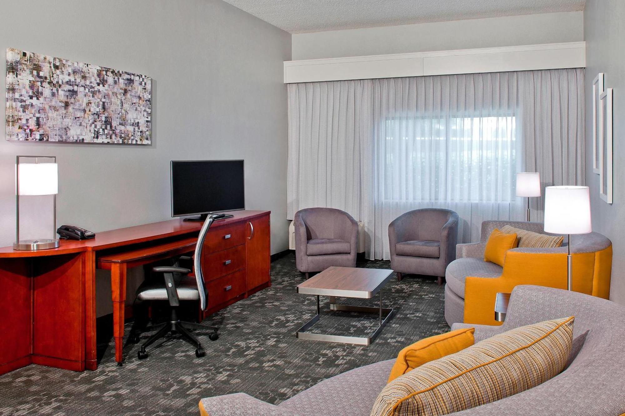 Courtyard By Marriott Charlotte Ballantyne מראה חיצוני תמונה